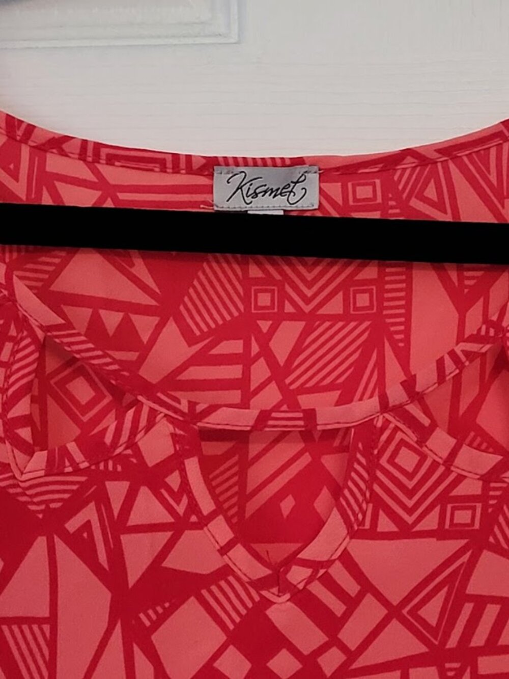 Red-Coral Geometric Print Sleeveless Tank Top Kismet Size Small-Coastal-Vacation - Picture 2 of 4